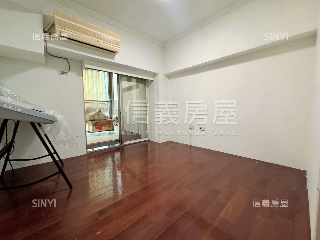 園區旁。ＭｙＨｏｍｅ美屋房屋室內格局與周邊環境