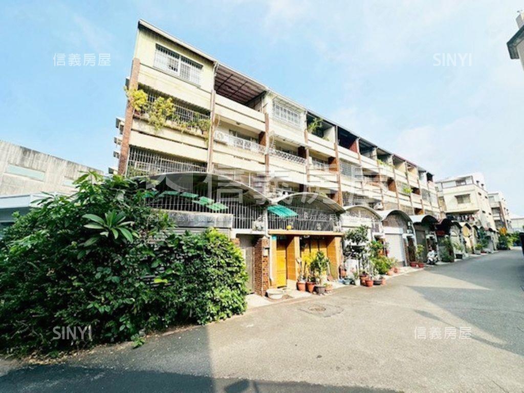 中西區和善稀有釋出透天房屋室內格局與周邊環境