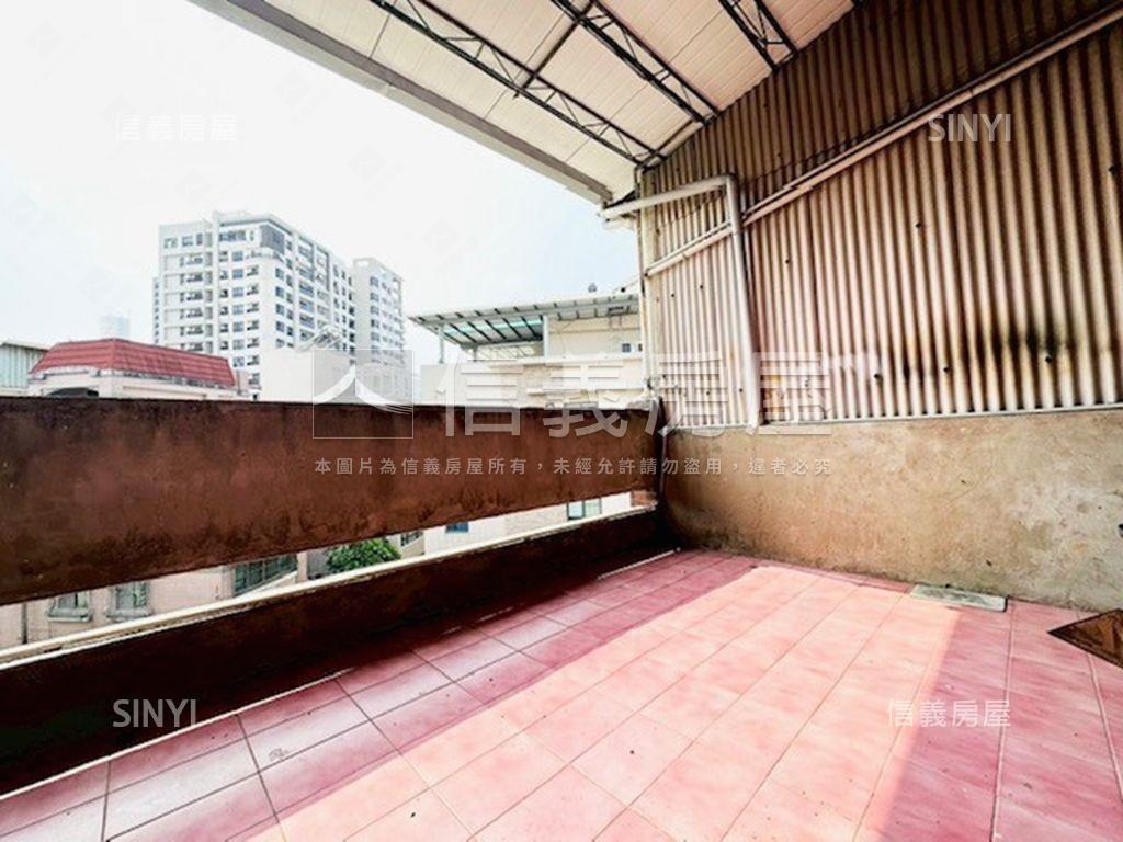 中西區和善稀有釋出透天房屋室內格局與周邊環境