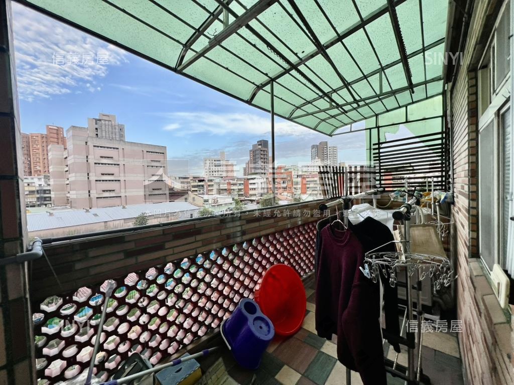 一層一戶低總價三房房屋室內格局與周邊環境