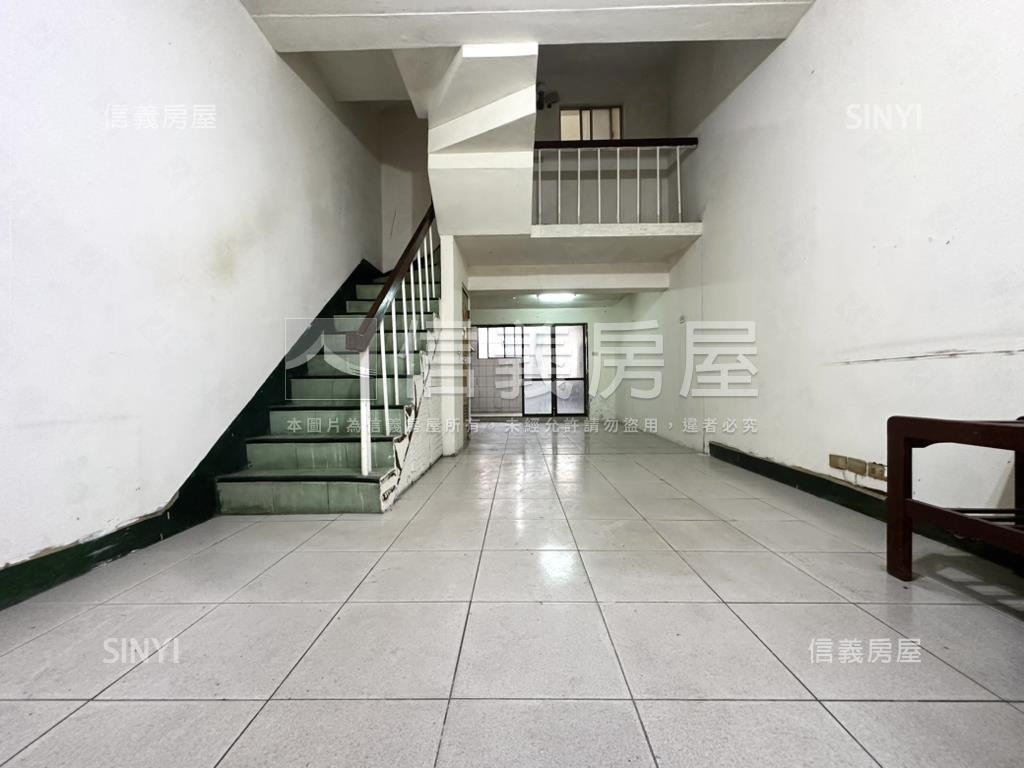 後鄰公園｜亞航透天房屋室內格局與周邊環境