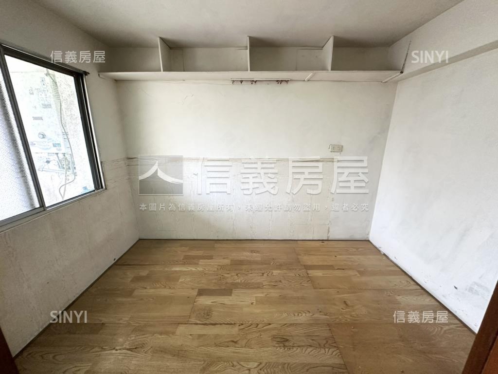 後鄰公園｜亞航透天房屋室內格局與周邊環境