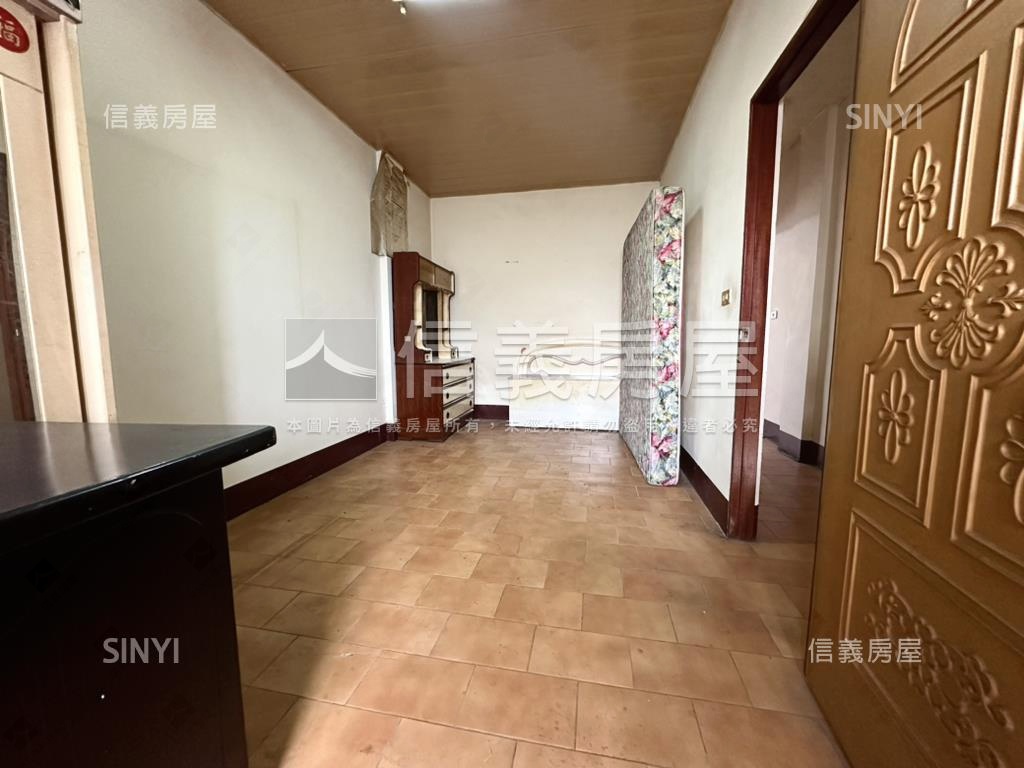 後鄰公園｜亞航透天房屋室內格局與周邊環境