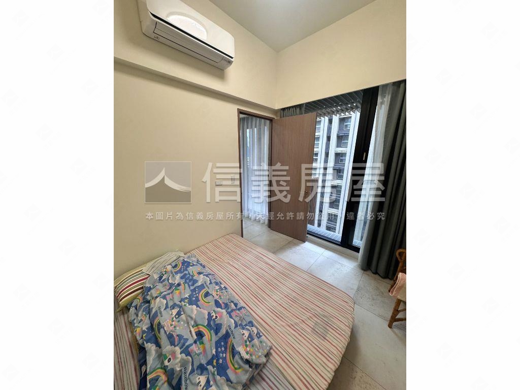 德謙序三房車位房屋室內格局與周邊環境