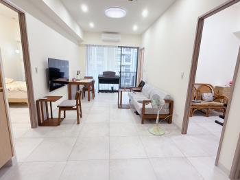 德謙序三房車位