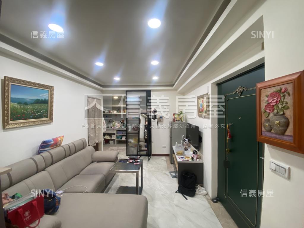 名源街精美套房華廈房屋室內格局與周邊環境