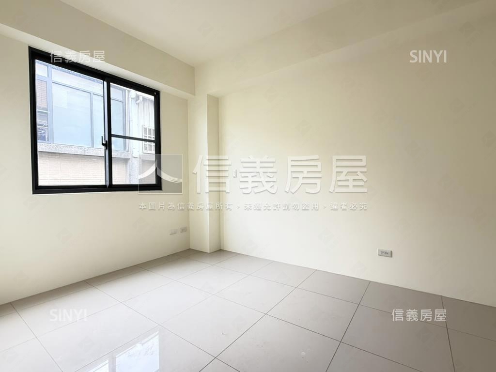 過洋居電梯別墅獨立車庫房屋室內格局與周邊環境