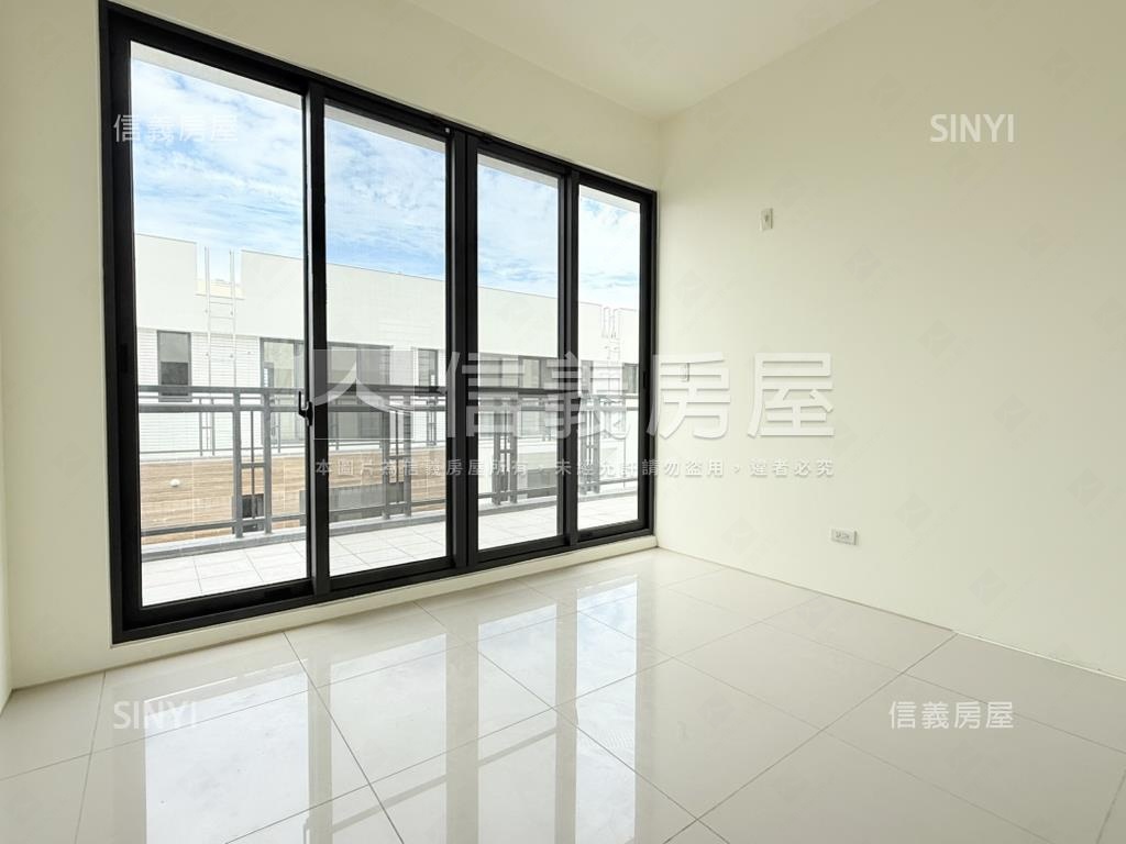 過洋居電梯別墅獨立車庫房屋室內格局與周邊環境