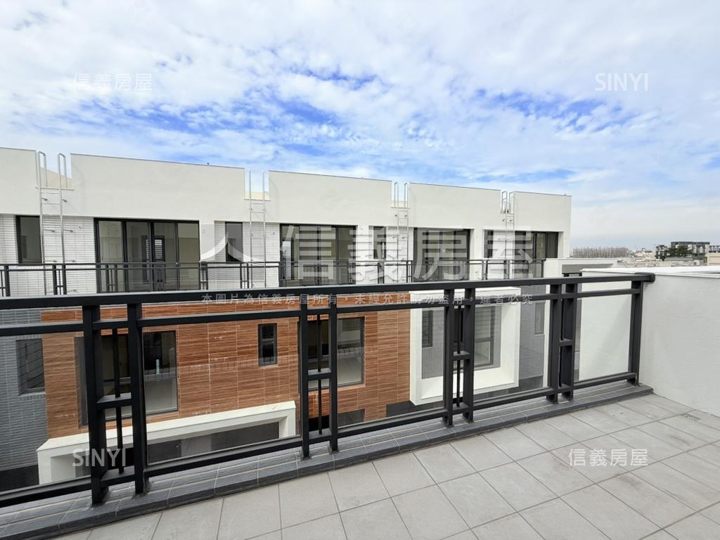 過洋居電梯別墅獨立車庫房屋室內格局與周邊環境