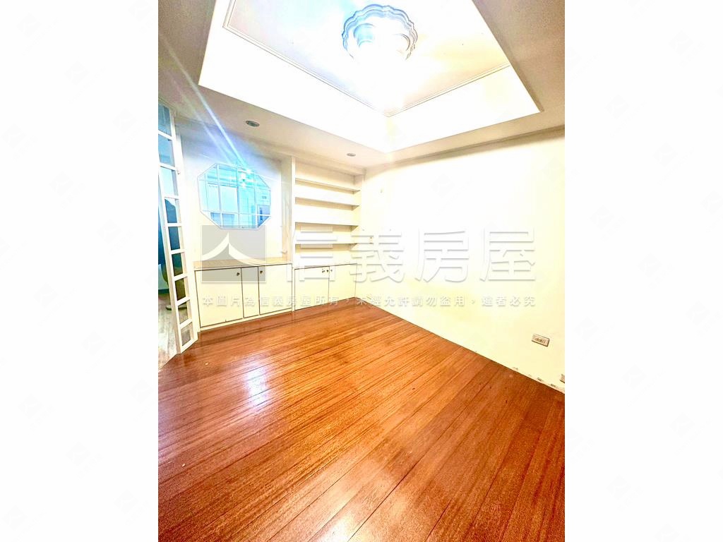 和平實小學區低總近捷運房屋室內格局與周邊環境