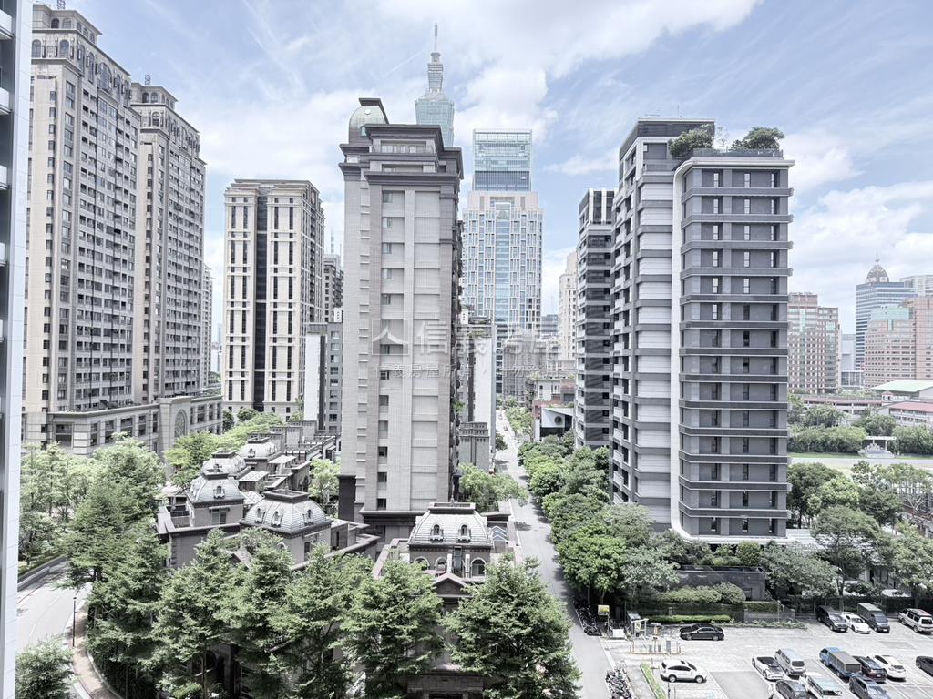 香榭精選●高質感美宅●房屋室內格局與周邊環境