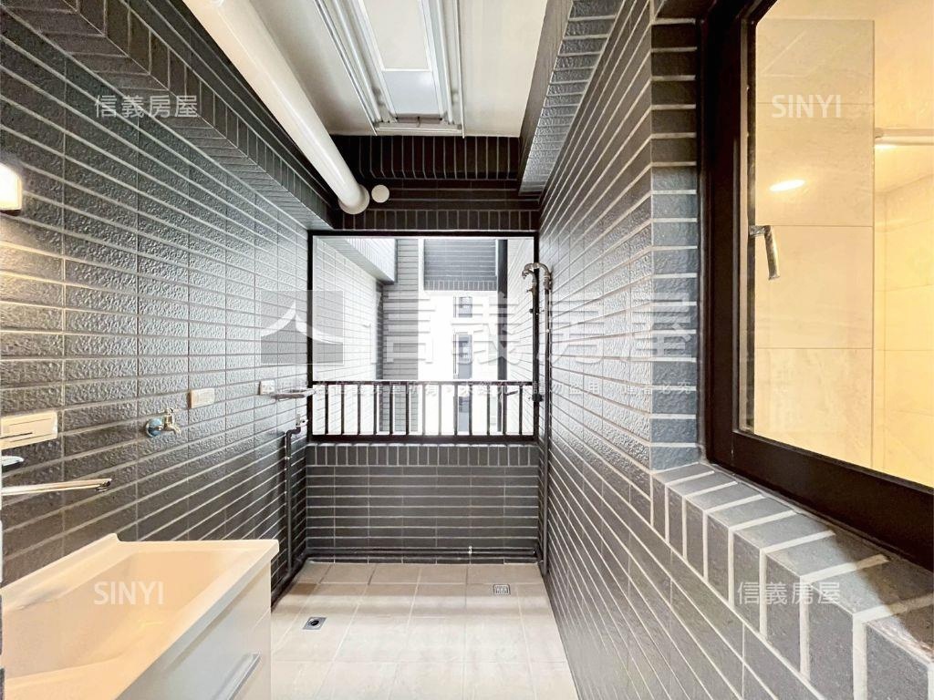 頭家櫻花知殷三房雙車位房屋室內格局與周邊環境