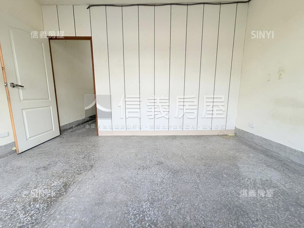 低總價近商圈透天房屋室內格局與周邊環境