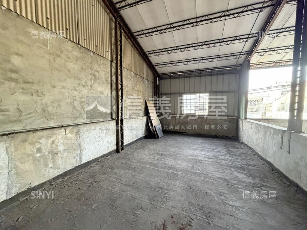 低總價近商圈透天房屋室內格局與周邊環境