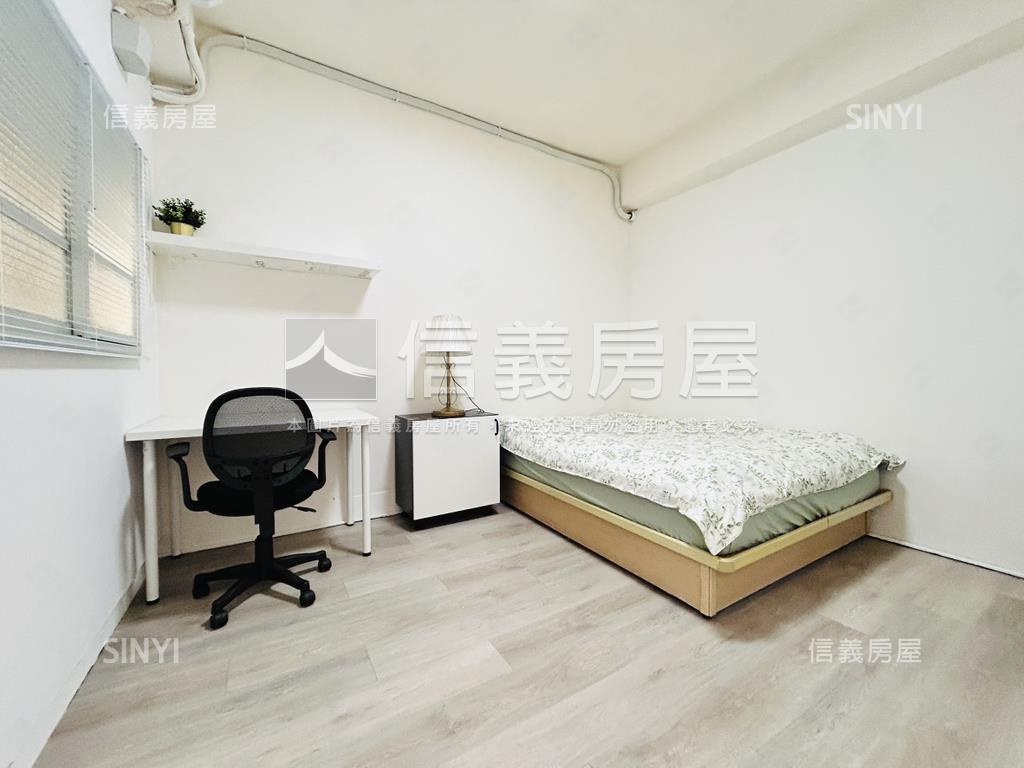 仁政面寬前後陽台二樓房屋室內格局與周邊環境