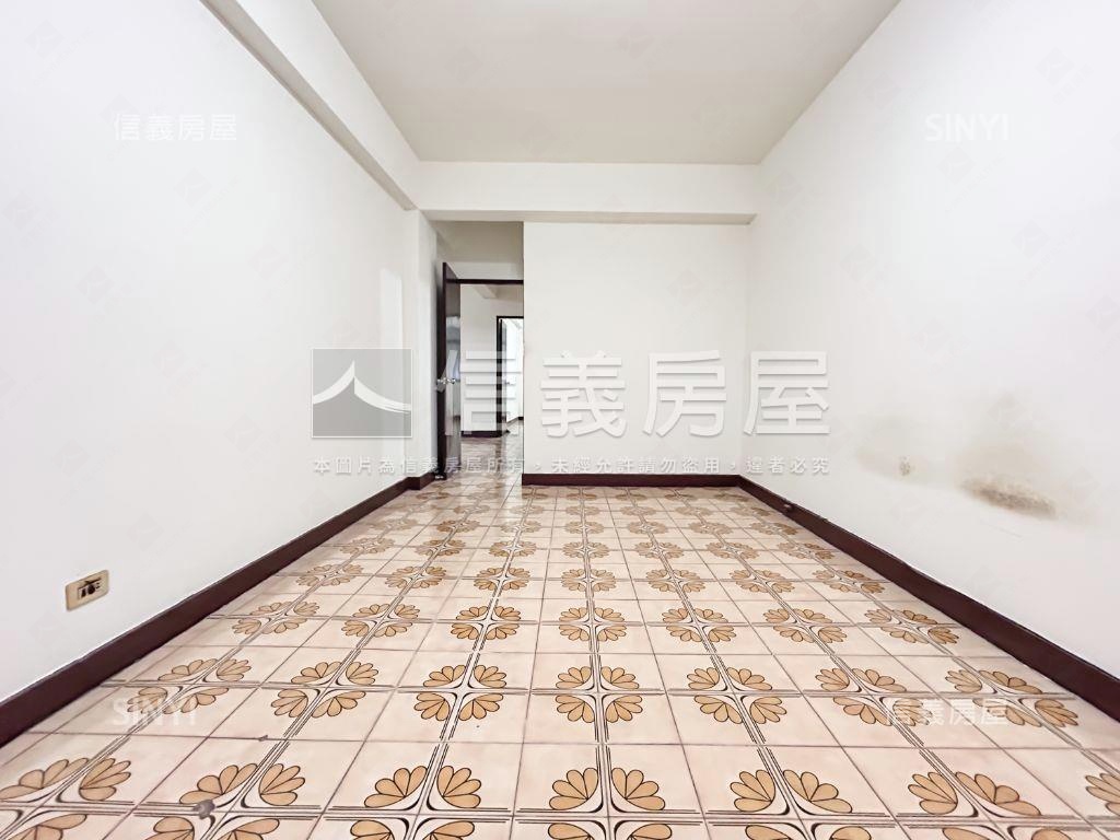信義象山空氣清新美寓房屋室內格局與周邊環境