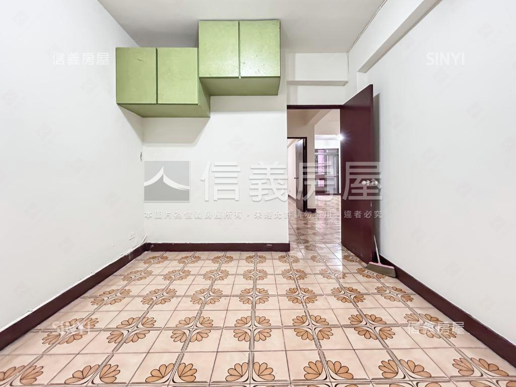 信義象山空氣清新美寓房屋室內格局與周邊環境