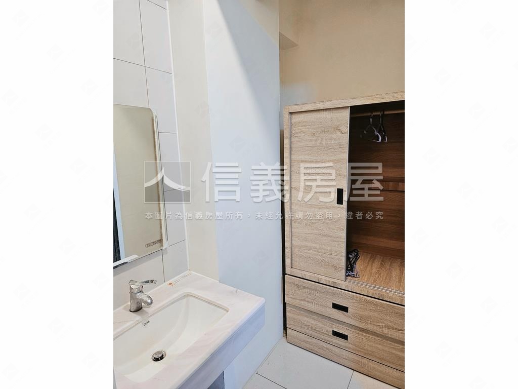 勤益Ｒｉｃｈ收租透天聖品房屋室內格局與周邊環境