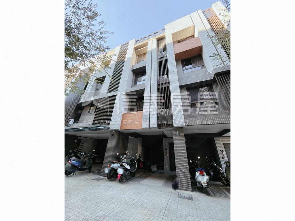 勤益Ｒｉｃｈ收租透天聖品房屋室內格局與周邊環境