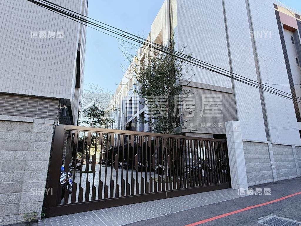 勤益Ｒｉｃｈ收租透天聖品房屋室內格局與周邊環境