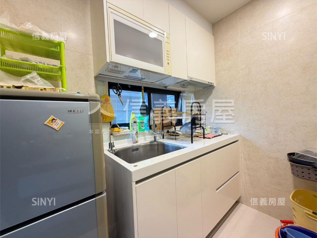 【玄泰文華】三井旁電梯房房屋室內格局與周邊環境