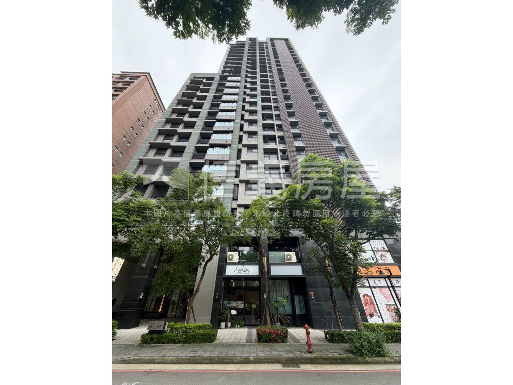 【玄泰文華】三井旁電梯房房屋室內格局與周邊環境