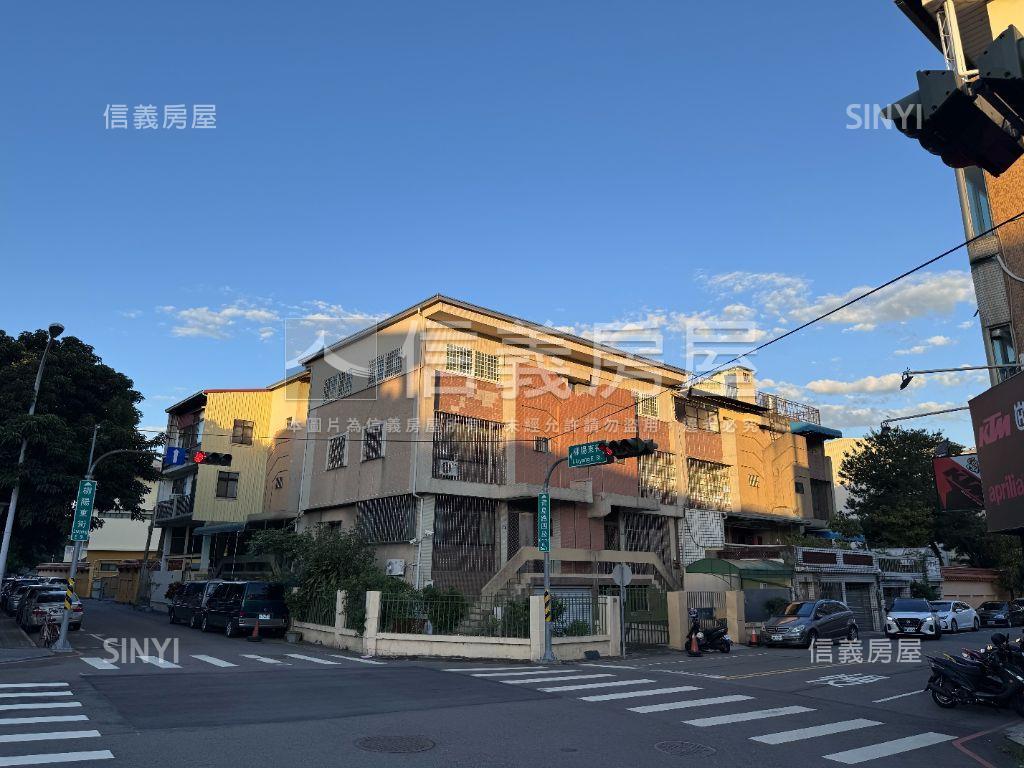 朝南大地坪角間歐風別墅房屋室內格局與周邊環境