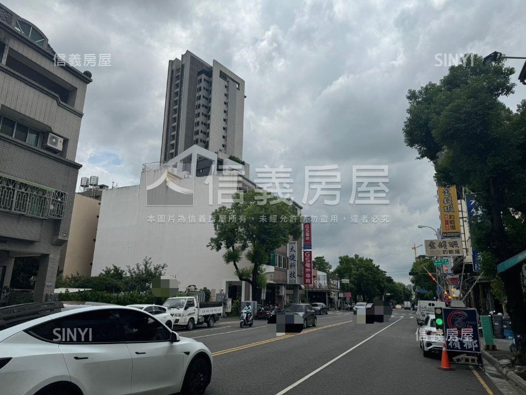 正七期！順向傳家珍寶房屋室內格局與周邊環境