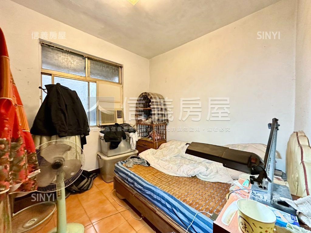 積穗小資黃金三樓房屋室內格局與周邊環境