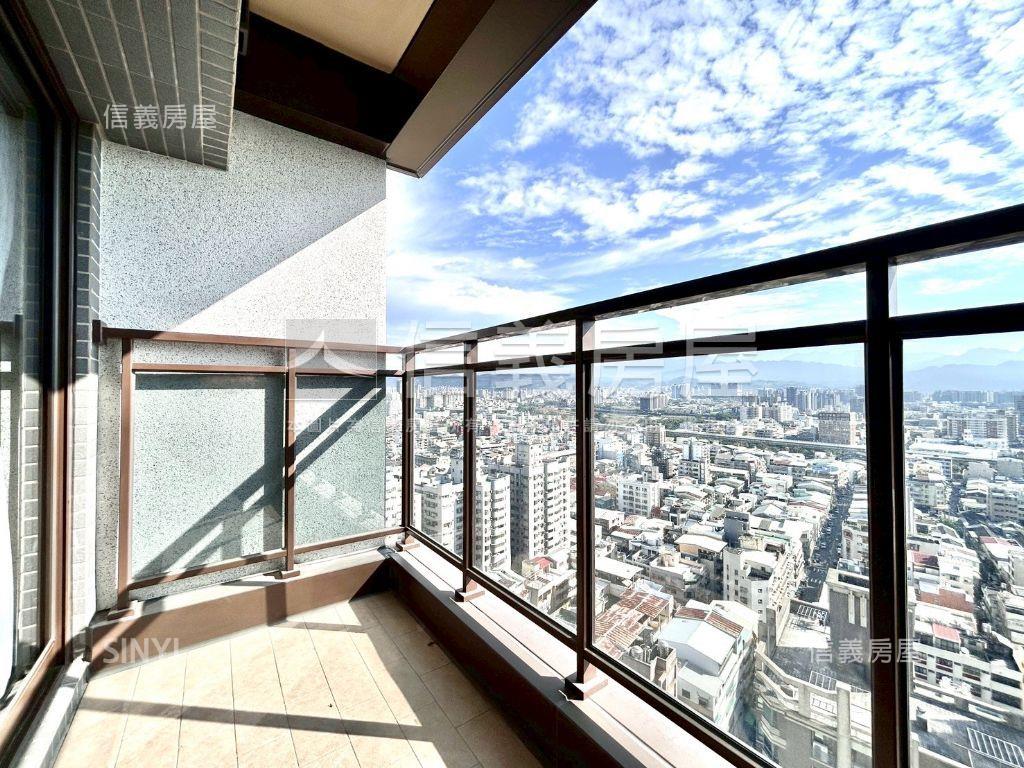 皇普精裝四房平車視野美宅房屋室內格局與周邊環境