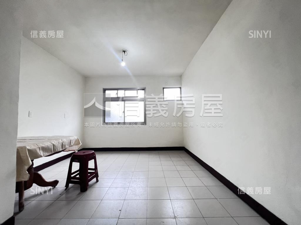 ⭐中興路視野佳三房房屋室內格局與周邊環境