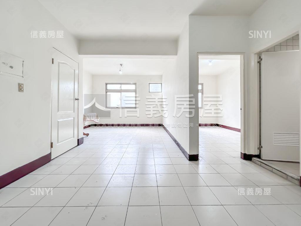 ⭐中興路視野佳三房房屋室內格局與周邊環境