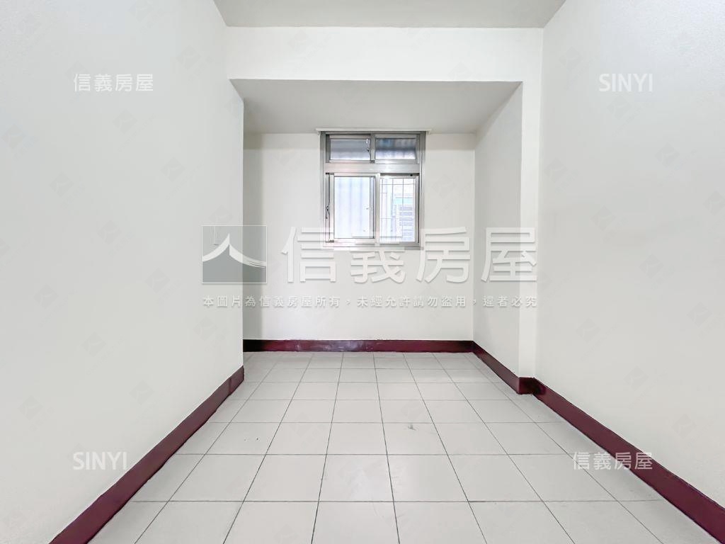 ⭐中興路視野佳三房房屋室內格局與周邊環境