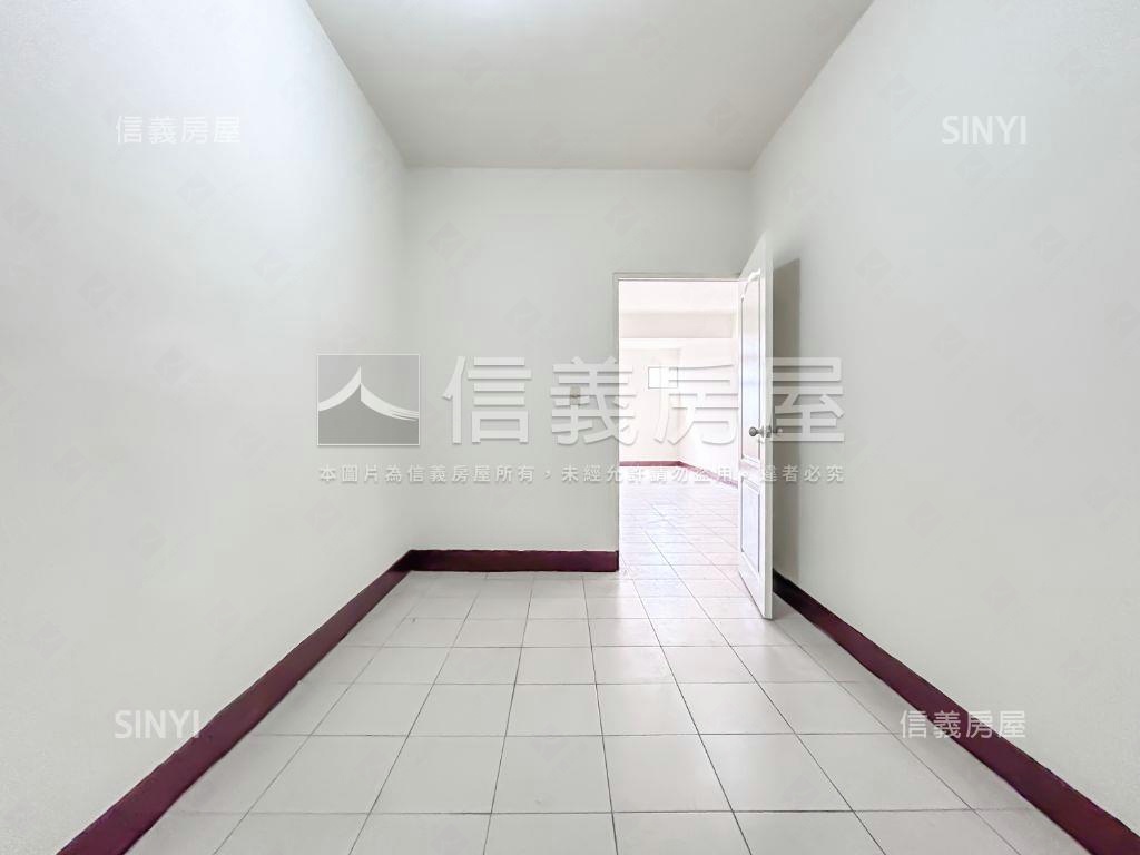 ⭐中興路視野佳三房房屋室內格局與周邊環境