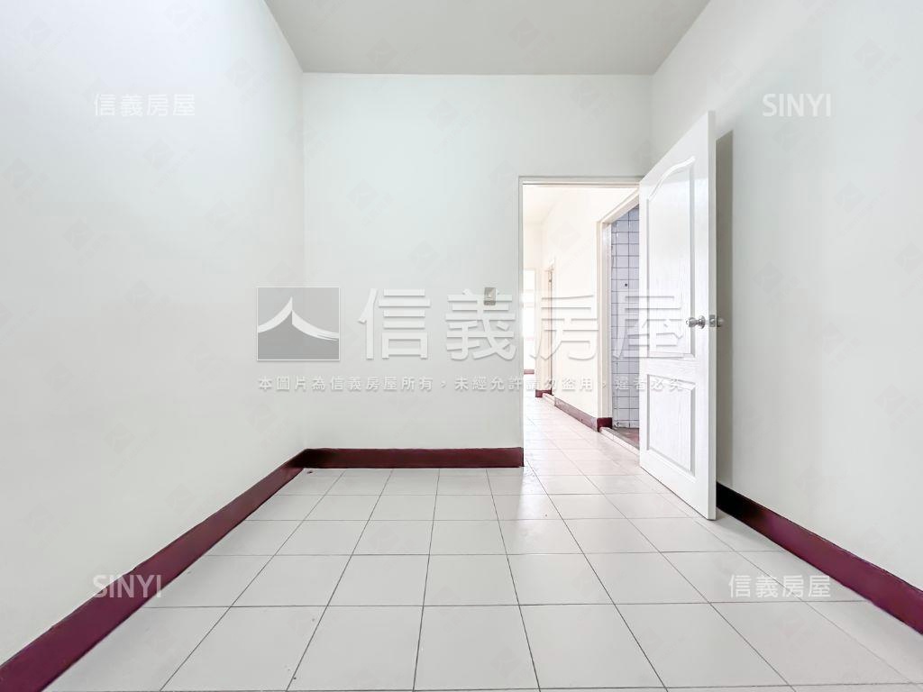 ⭐中興路視野佳三房房屋室內格局與周邊環境