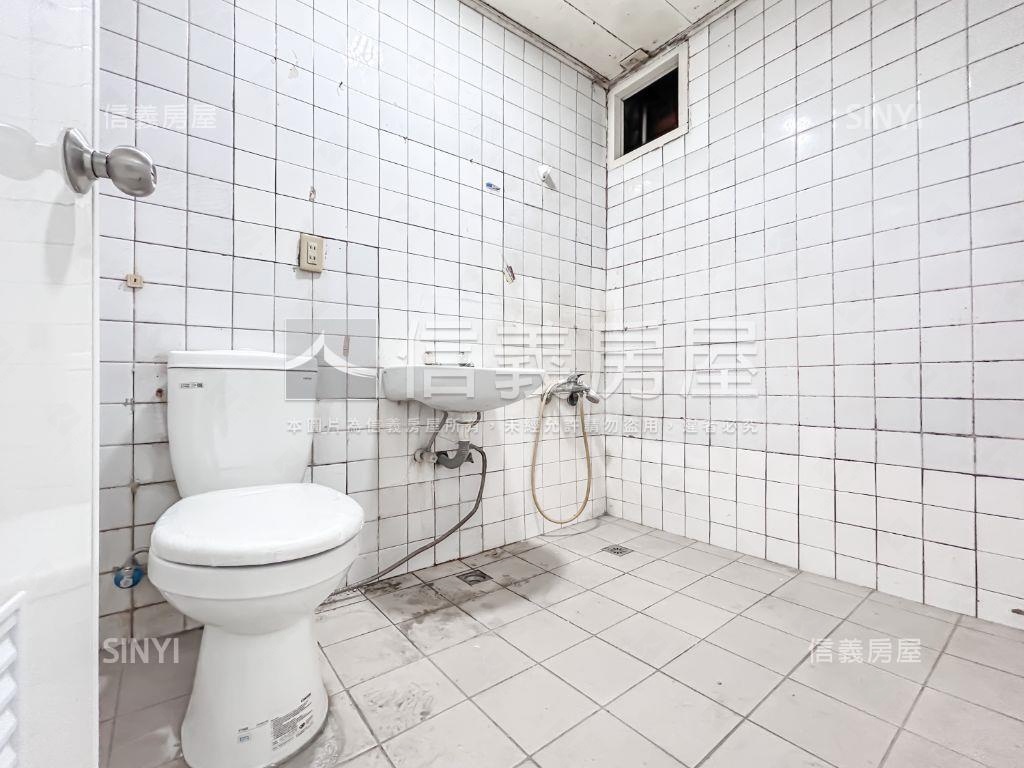 ⭐中興路視野佳三房房屋室內格局與周邊環境