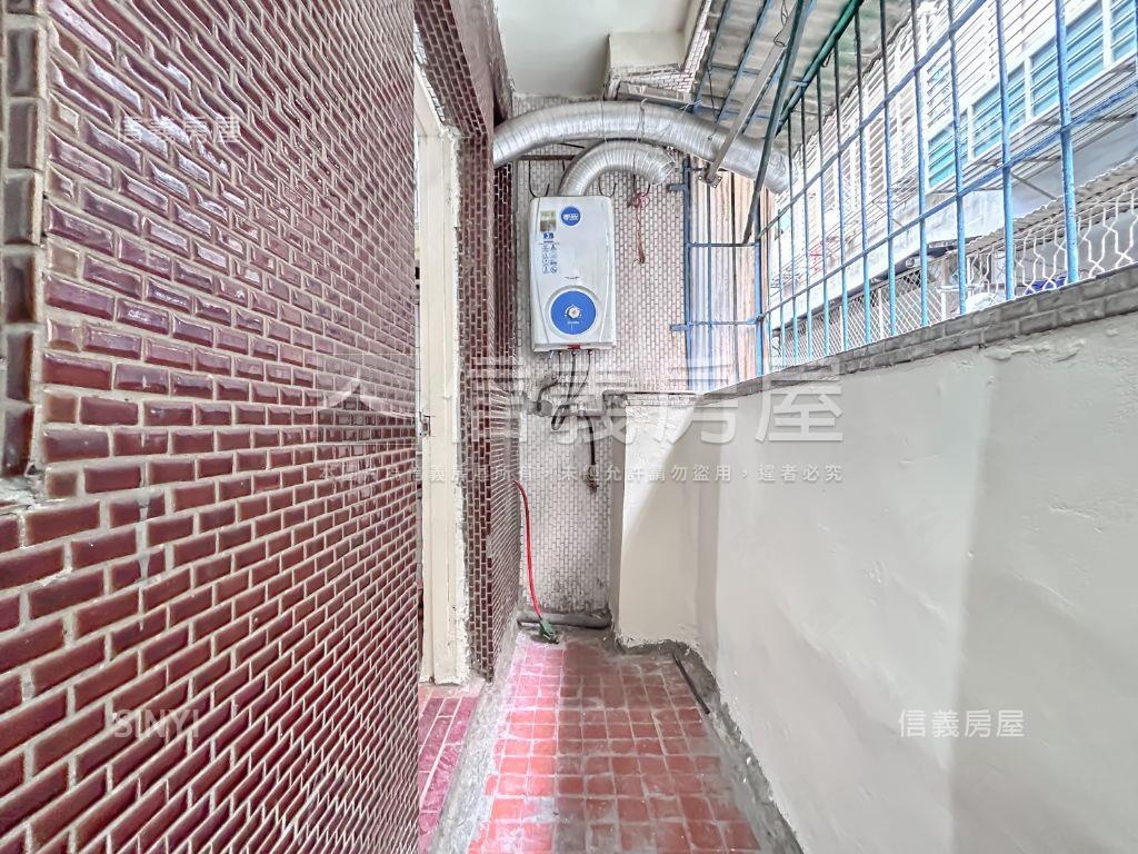 ⭐中興路視野佳三房房屋室內格局與周邊環境