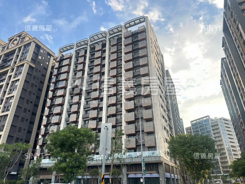 麗江星漾高樓景觀二房車位房屋室內格局與周邊環境