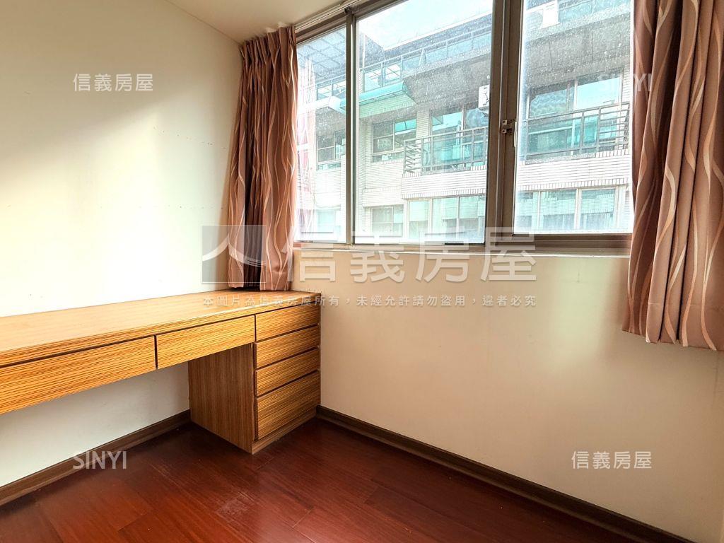 機能採光孝親房＋雙車墅房屋室內格局與周邊環境