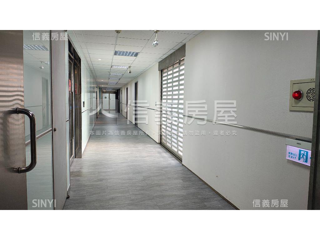 近捷運整層辦公房屋室內格局與周邊環境