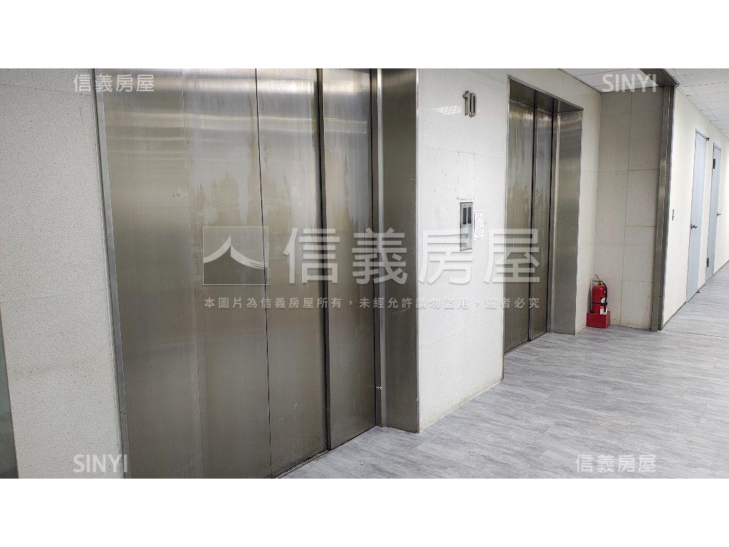 近捷運整層辦公房屋室內格局與周邊環境