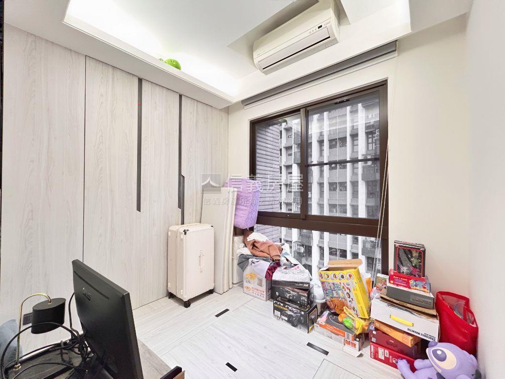 上河苑精美裝潢三房房屋室內格局與周邊環境