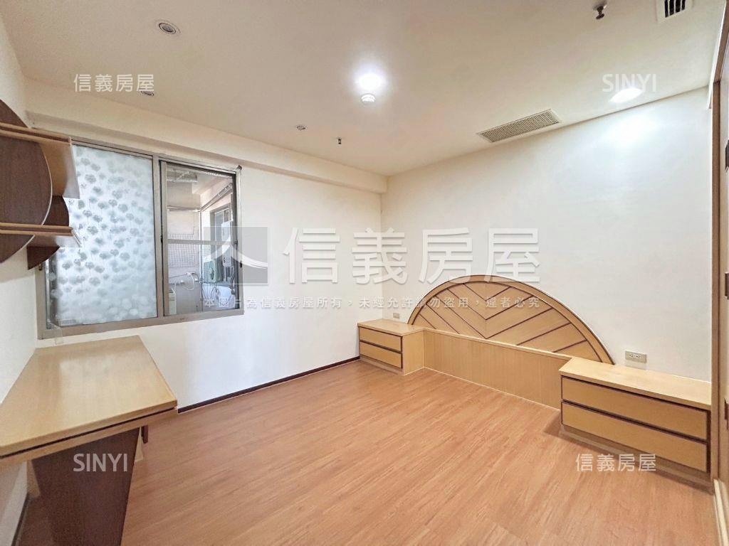 梅竹山莊竹湖視野四房房屋室內格局與周邊環境