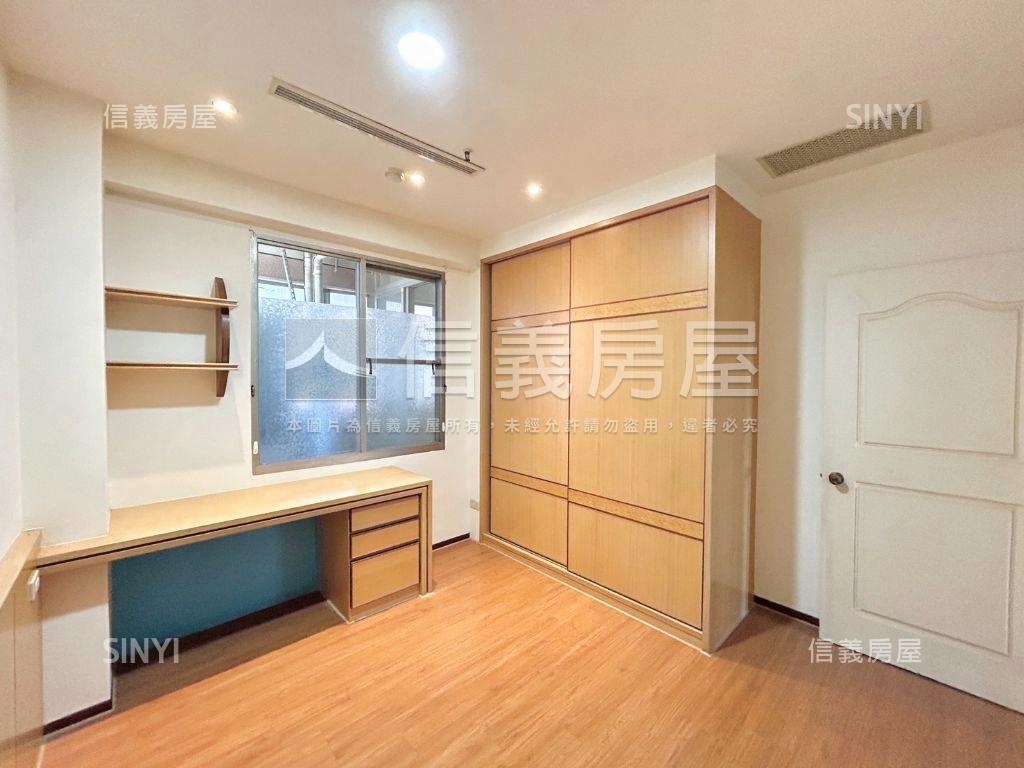梅竹山莊竹湖視野四房房屋室內格局與周邊環境