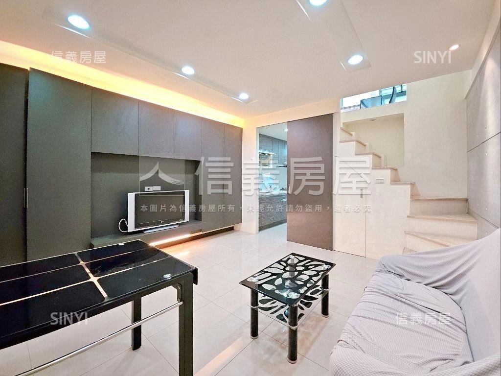 晶鑽小資美屋房屋室內格局與周邊環境