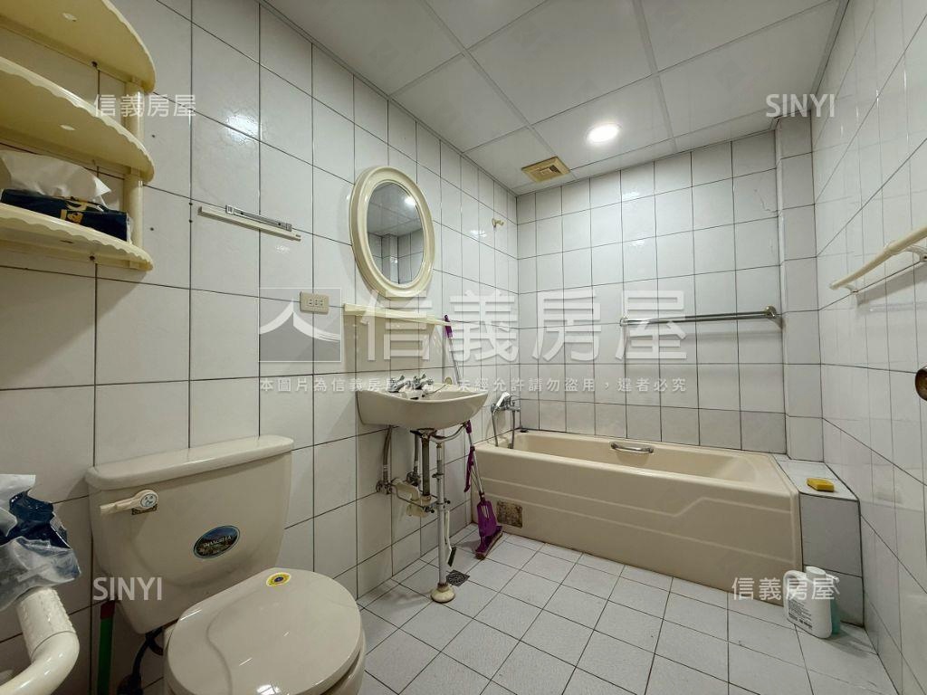 內湖行政中心公寓四房房屋室內格局與周邊環境