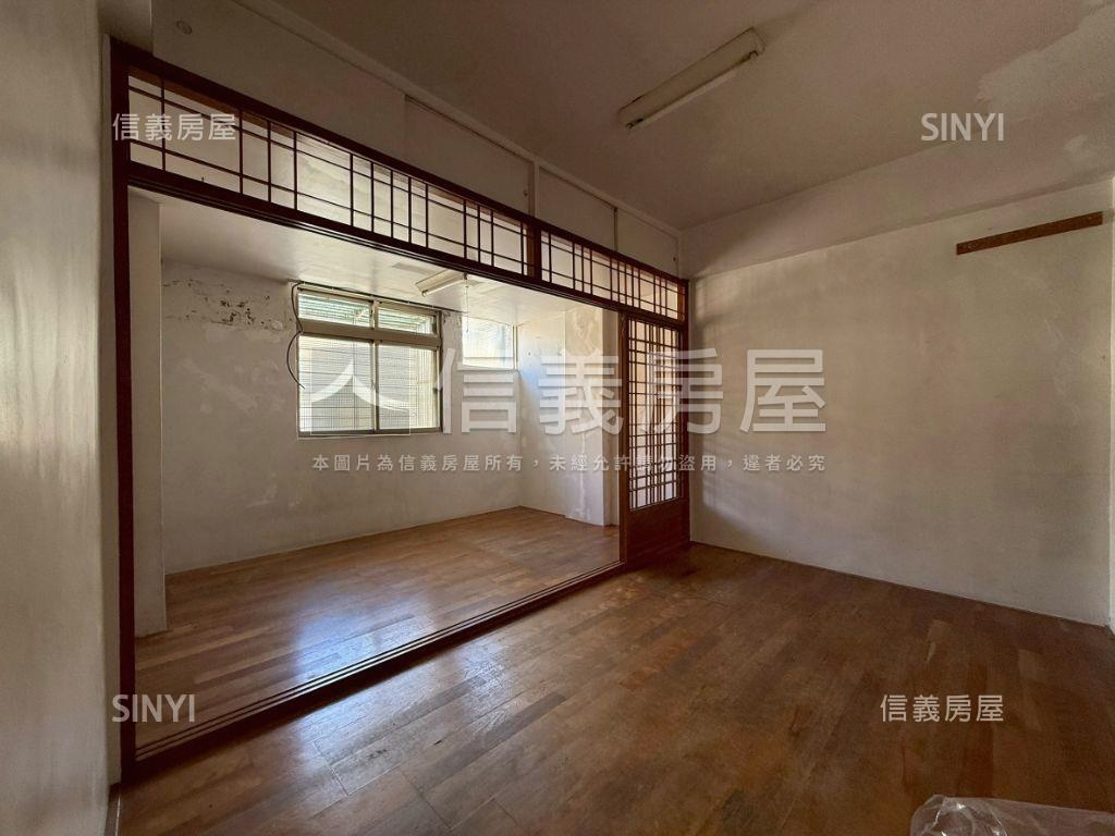 內湖行政中心公寓四房房屋室內格局與周邊環境