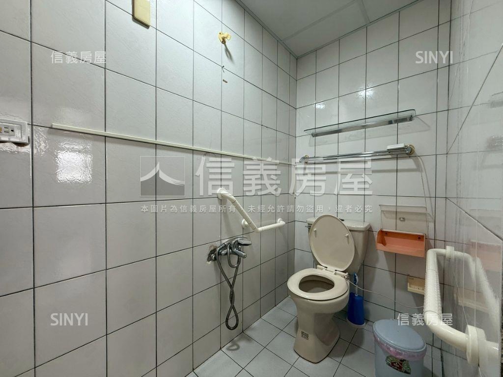 內湖行政中心公寓四房房屋室內格局與周邊環境