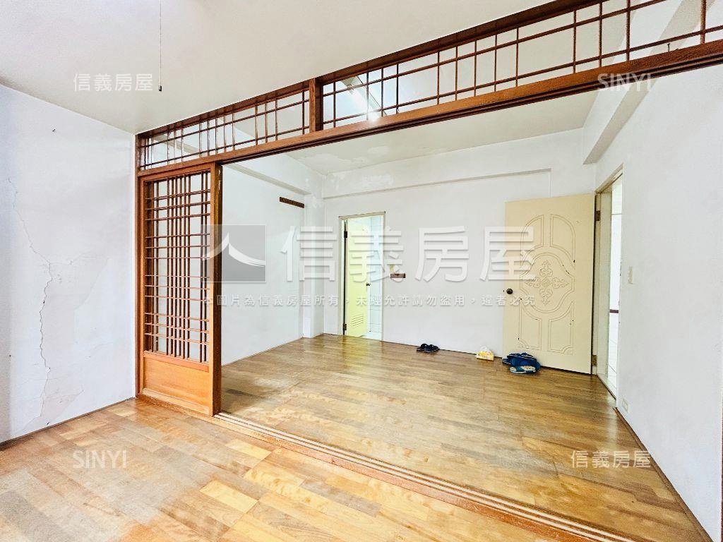 內湖行政中心公寓四房房屋室內格局與周邊環境