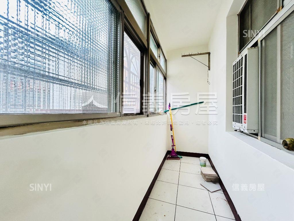 內湖行政中心公寓四房房屋室內格局與周邊環境